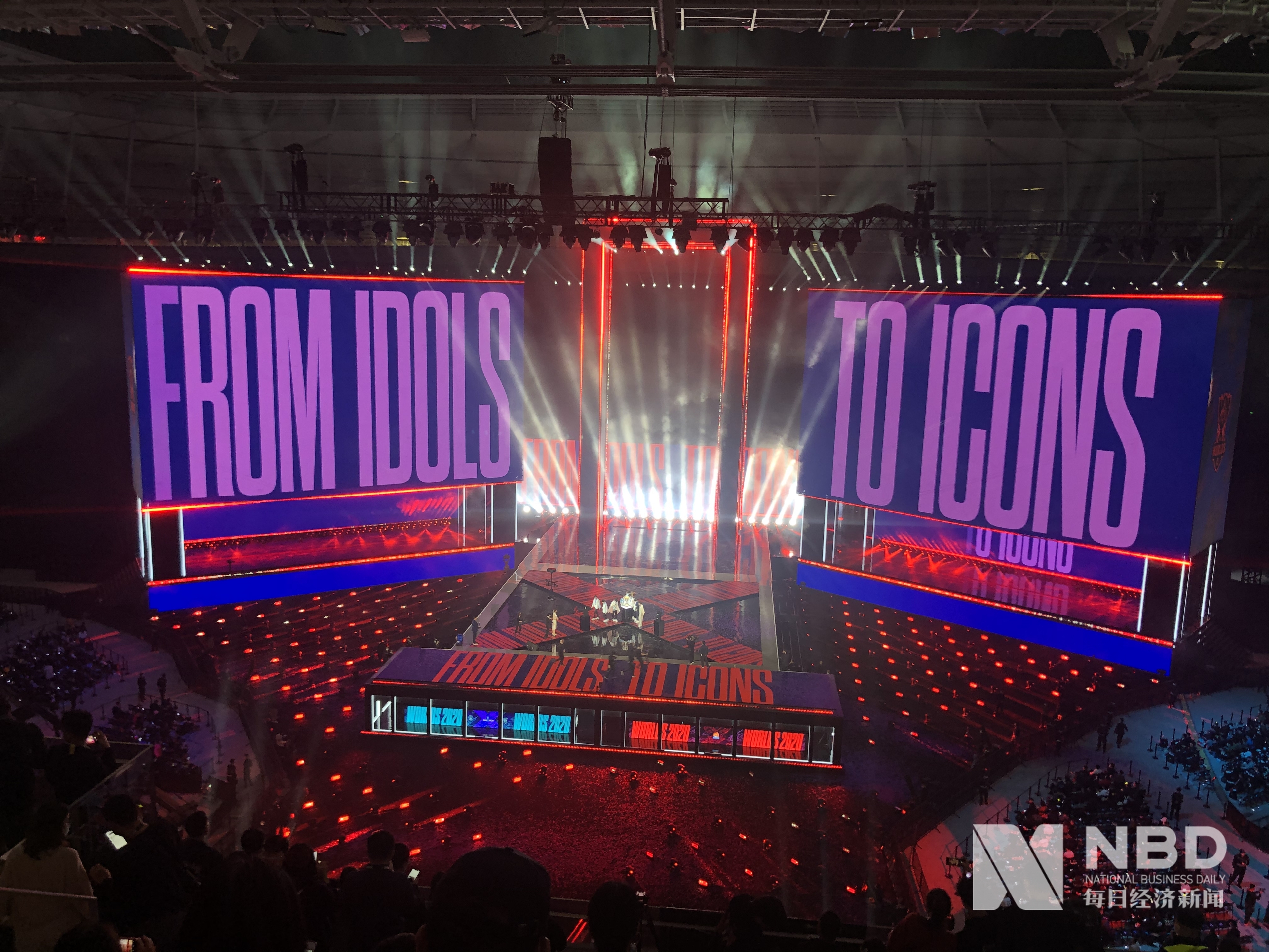 施海荣脱颖 施海荣脱颖