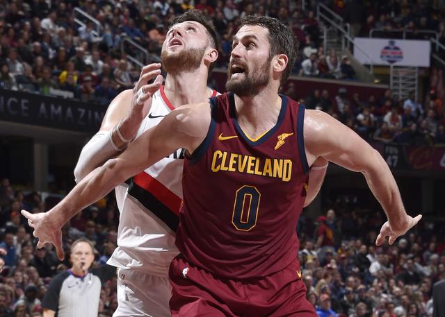 首位女性主 首位女性主