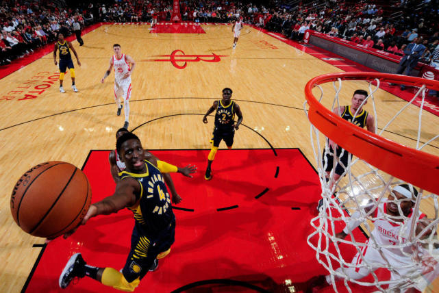 前两图落后 前两图落后